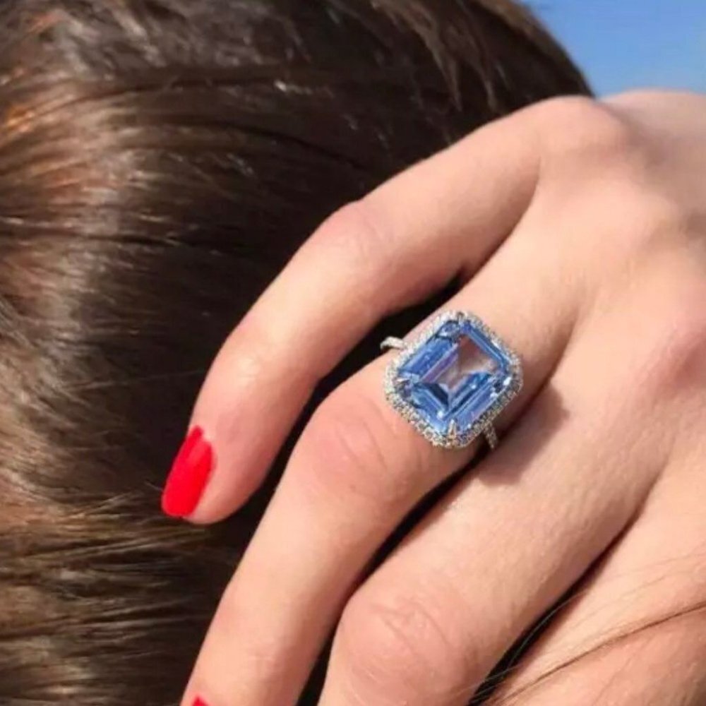 BLUE SQUARE DIAMOND BRIDAL RING - Picture 4 of 10